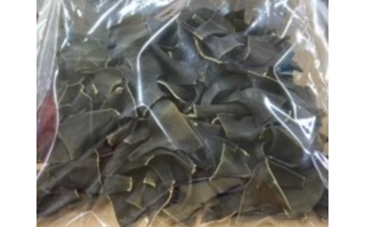 北海道雄武産 天然利尻昆布 根昆布 200ｇ