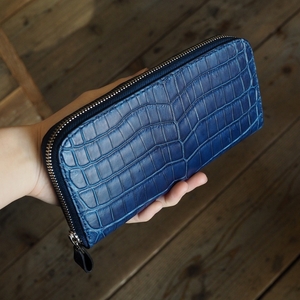 クロコダイルラウンドファスナー 長財布 藍染め仕様 財布