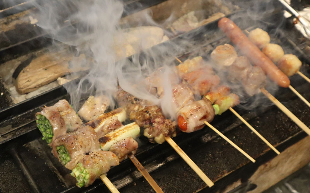 松本商店（やきとり和笑）が焼き上げた「肥後のうまか赤鶏」串盛10本セット