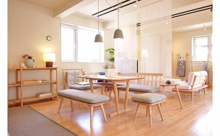 マインスツール　ウォルナット 【 旭川家具 北海道 旭川市 木製 家具 選べる樹種 スツール 座りやすい デザインスツール 背もたれ無し 椅子 コンパクト シンプル ナチュラル 手作り 北欧 おしゃれ