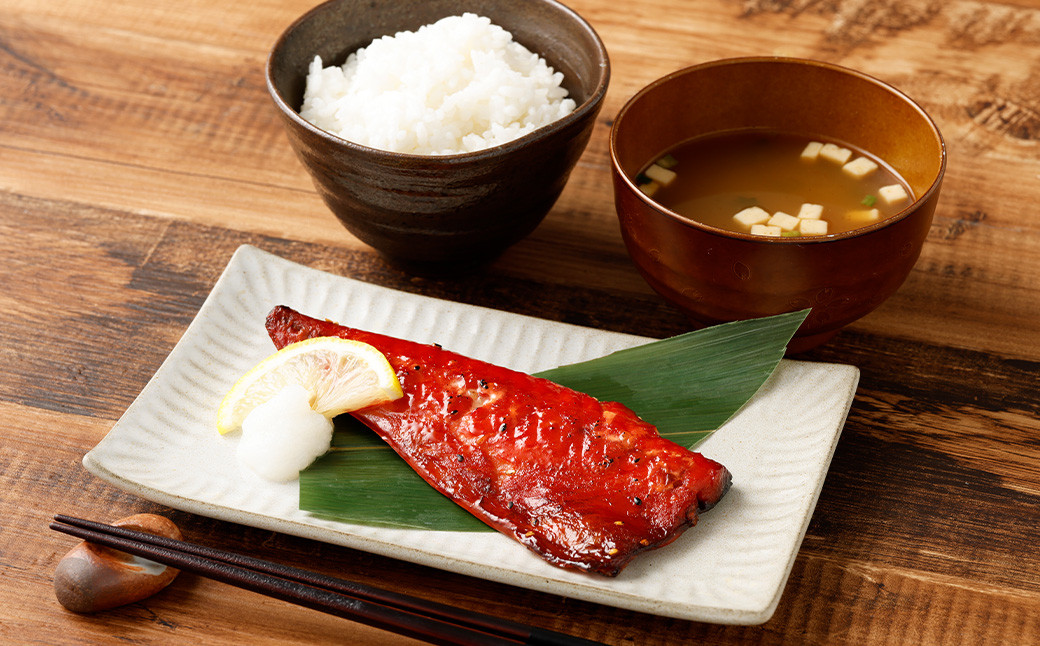 【5ヶ月定期便】【訳あり】国産 骨取り 熟成極みさばみりん干し 計約2kg