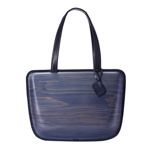 木製バッグ【monacca-bag/Leaf indigoネイビー】 トートバッグ 木製トートバッグ バッグ 鞄 カバン 木のかばん 木 木製 杉 間伐材 メンズ レディース ファッション ギフト 贈り物 母の日  父の日 高知県 馬路村
