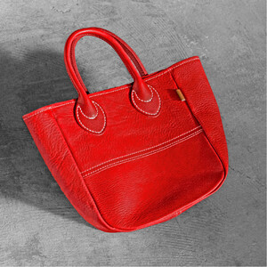 栃木レザー使用｜ソフトな手触り 本革 小さめトートバッグ｜Tote bag 03 S｜レッド｜minca（全6色）