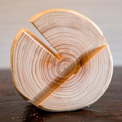 ふるさと納税 宇陀市 森の丸太スタンド　「MIGAKI」　/スマホスタンドとエコバッグセット　杉磨き丸太 |  | 02