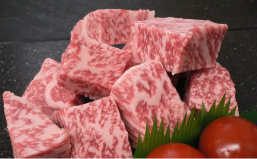 名産神戸肉旭屋　たかさご本店   神戸牛サイコロステーキ　200g　神戸ビーフ　神戸ビーフブランド　高級和牛　神戸肉おすすめ