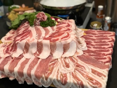 0030-12-05　お店で食べるルイビ豚しゃぶしゃぶ体験コース