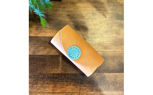 キーケースwith Cow（キャメル）