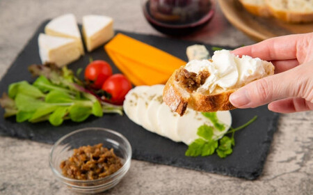 【島の伝統味噌】小醤油みそ 100g×3本 生きた酵母をそのまま使用 （みそ 味噌 ミソ おかず 味噌 昔ながら 製法）