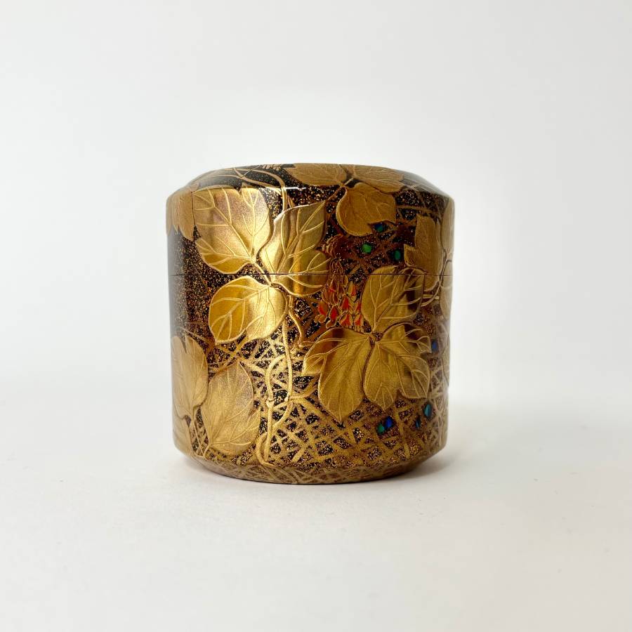 ＜うるしアートはりや＞葛蒔絵雪吹