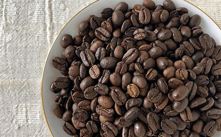 ソカロブレンド200g (100g×2袋) 【中深煎】 ※豆 【お菓子と自家焙煎コーヒー ソカロ】 飲料類 ドリンク 飲み物 コーヒー豆 珈琲豆 深煎り 甘さ コク コーヒータイム F21U-601