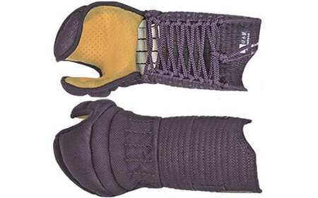 剣道防具 　SAITO 　甲手＜7-5＞