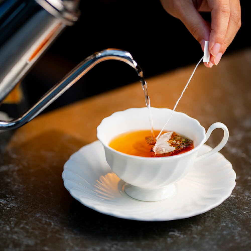 【ふるさと納税】お茶を知ろう！ティーレッスン お茶の基礎コース・応用コース【お土産付】1名様分 約70分間 オリジナルワークショップ 体験 JAZZ＆TEA（ジャズアンドティー）※お茶をお土産としてお持ち帰りいただけます 岡山県 倉敷市 ＜選べるコース＞ チケット レッスン