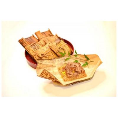 ふるさと納税 近江八幡市 近江牛すき焼きおこわ 竹皮包み |  | 01
