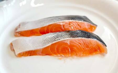 北海道産トキシラズ 14切(2切れ×7袋) 真空パック 小分け 冷凍 魚介 海鮮 魚 鮭 紅鮭 さけ サケ しゃけ シャケ 時鮭 時知らず ときしらず ご飯のお供 ご飯 米 北海道 釧路市 F4F-9