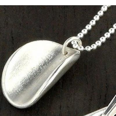 ふるさと納税 朝来市 手作り　純銀製ふくろうストラップ・シンプルネックレスのセット【銀細工体験工房 Marie(マリー)】 |  | 02