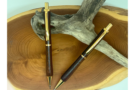 沖縄天然木の木軸ペン＆シャープペンシルのセット｜ペン ボールペン シャープペンシル 木 木軸 木材 木軸ペン 特別 受注生産 職人 手作り ギフト 贈り物 文具 文房具 筆記用具 沖縄 沖縄県 豊見城