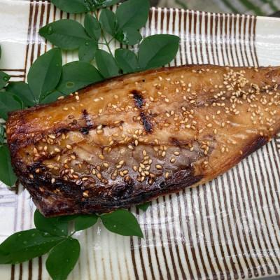 ふるさと納税 伊東市 【毎月定期便】 北欧さば醤油干し　天日干しひもの詰め合わせ(200g×5枚)全6回