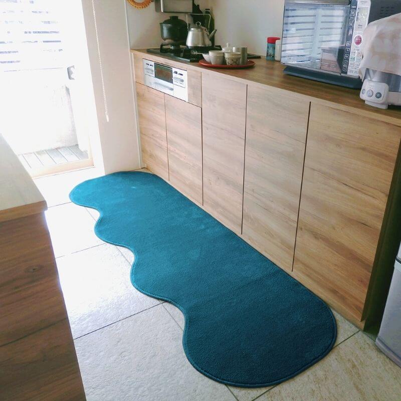 北欧風キッチンマット ラグマットタイプ 65×270cm ピーナッツ型 フォレスト 抗菌防臭 SEK 織人しきもの屋工房 diw0390