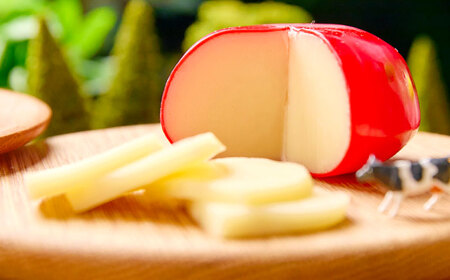 木次のミニゴーダチーズ　イズモ・ラ・ルージュ 1個 180g | チーズ 乳製品 人気 おすすめ 島根県雲南市/木次乳業有限会社[AIBH019]