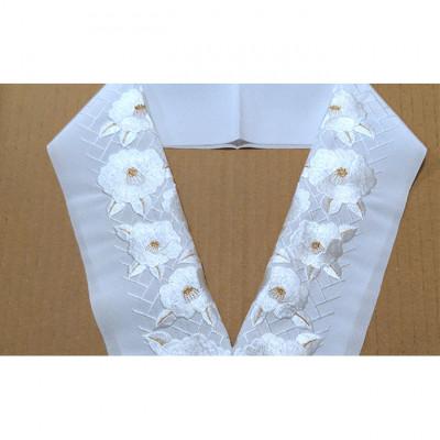 ふるさと納税 伊丹市 半衿　椿　白地に白とゴールド　刺繍 [54030412]