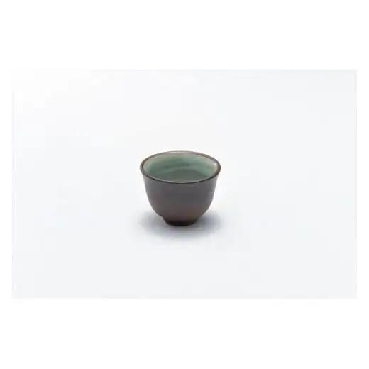 【萬古焼（ばんこやき）】玉露、かぶせ茶、高級茶葉をより美味しく愉しむ茶器。和洋のインテリアを選ばないモダンデザイン。ひとしずく（急須と煎茶碗）セット 【ちゃ】 藤総製陶所
