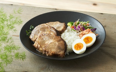 お惣菜屋さんの 手作り 特製 焼豚 1本 【 チャーシュー 肉 豚肉 ロース 惣菜 おかず おつまみ ギフト 贈答品 人気 岩手 陸前高田 】