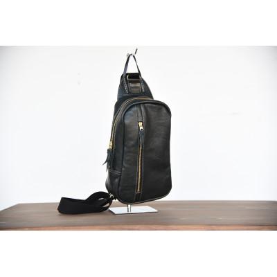 ふるさと納税 近江八幡市 ハンドメイド　高級レザーを使った大人のワンショルダーバッグ　ナイトブラック |  | 03