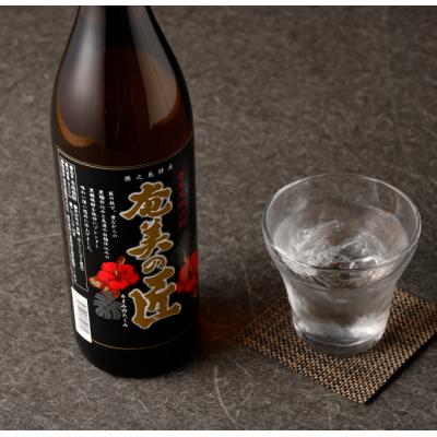 ふるさと納税 天城町 徳之島 天城町 黒糖焼酎 奄美の匠 900ml 25度 瓶 焼酎 お酒 |  | 02