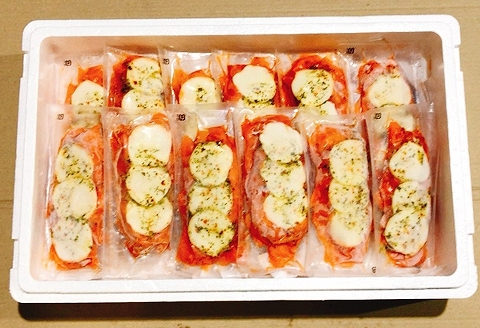 スモークサーモンカプレーゼ24～36P(計4.5kg)(小分け真空) E-09005