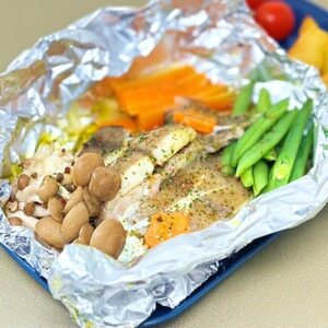 「かれいのホイル焼き」を得意料理にするセット 175g (切身2切:計150g、バジルソース25g)【配送不可地域：離島】【1715302】