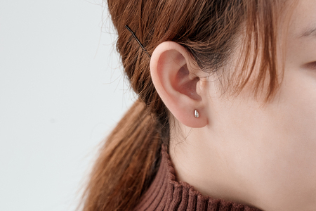 【L&Co.】Pt900 ドロップピアス(95-8624)