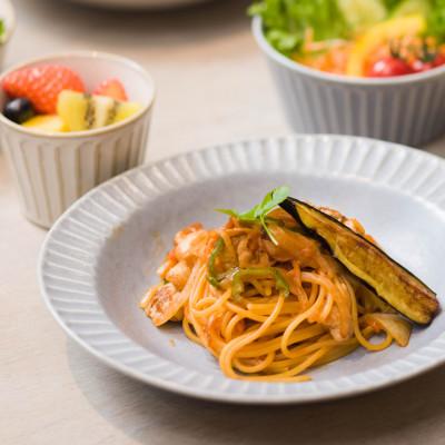 ふるさと納税 瑞浪市 【美濃焼(みずなみ焼)】しのぎカレー皿&カップ各3個 (くすみグレー)　6個セット |  | 03