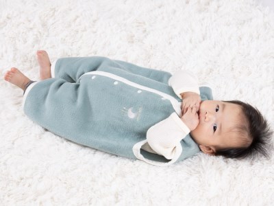 綿毛布スリーパー 2way仕様で暖か (Sサイズ) アッシュグリーン×ホワイト 毛布の町 (泉大津産) [2449]