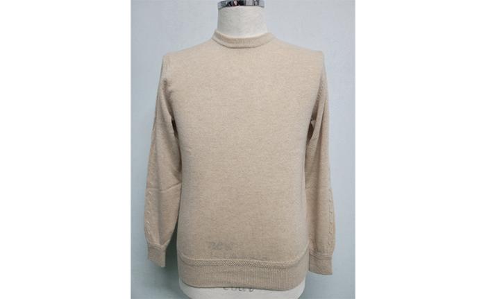 
            MKMT2201　MEN’S　袖ケーブル柄クルーセーター ベージュ/Mサイズ ニット ファッション おしゃれ 日本製 秋 冬 プレゼント ギフト MKブランド
          