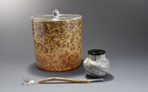 別に「棗」と「茶杓」もご用意しております。セットでご検討いただけると幸いです。