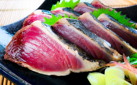 土佐沖一本釣り藁焼きかつおたたき 約1kg（7-8個）【株式会社高知大丸】[ATEZ009]