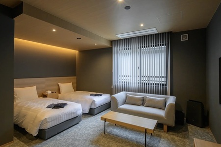 【旅館明治】平日限定お部屋おまかせ1泊朝食付きペア宿泊券