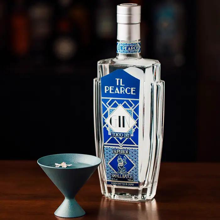 TL Pearce　トーキョードライジン　詰め合わせ　700ml 2本（ドライジン43％・秋） ／ 酒 アルコール スピリッツ 飲み比べ 贅沢 ミズナラオーク ボタニカル 深みのある味わい 千葉県 特