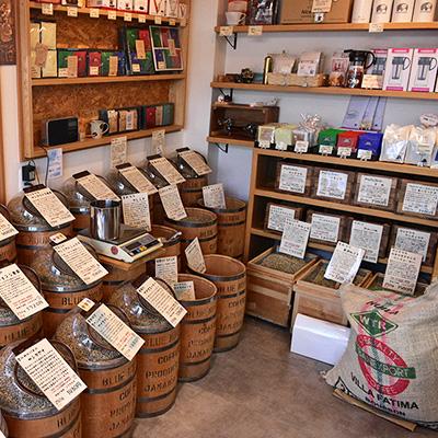 ふるさと納税 戸田市 店長おすすめコーヒー豆2種と戸田ブランド「まめぞう厳選NO18」のセット(挽き) |  | 03