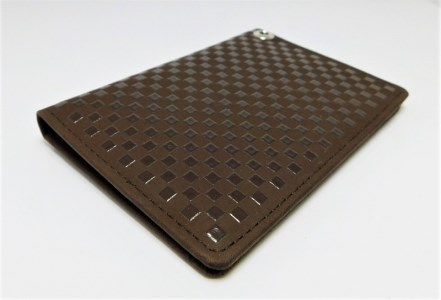 甲州印伝オリジナルブランド 「INISHIE（いにしえ）」パス入9907 茶革