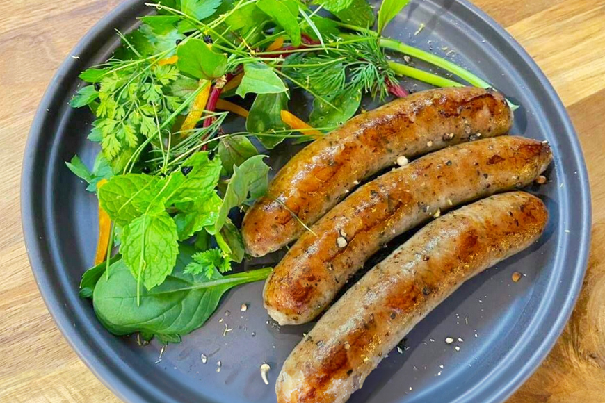 沖縄県・キビまる豚（無添加）ソーセージ、テビチ煮込、ソーキ沖縄デリ３点