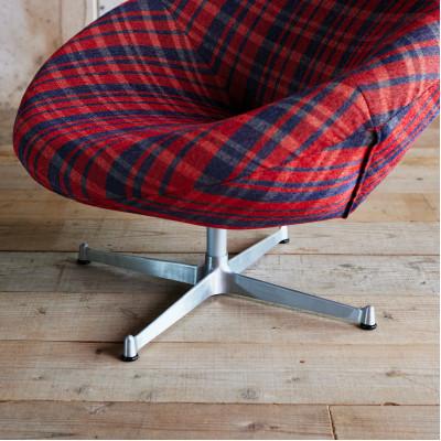 ふるさと納税 富田林市 Space Chair 1人掛け(スペースチェア)ガルボ タータンレッド【SWOF】 |  | 02