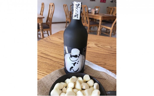 
にんにく焼酎「どでん」720ml＆むきにんにく200g
