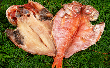藤文の「2人前セット」 あじ 鯵 えぼ鯛 金目鯛 秋刀魚 さんま サンマ かます カマス 鯖 さば ほっけ ひもの 干物 2人 冷凍 伊豆 ギフト お歳暮 お中元[0823205]