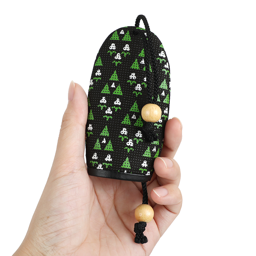 <印傳屋 上原勇七>甲州印傳 印傳屋上原勇七 ベル型キーケース 更紗 子ども思いの森柄