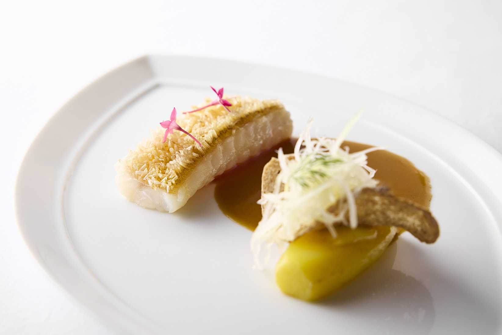 【メゾン ポール・ボキューズ】ふるさと納税返礼品コース（ディナー）＜2名様分＞（ぐるなびセレクション） 【125052】