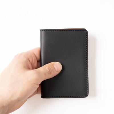 ふるさと納税 尼崎市 [HEDGE] 国産オイルレザーを使用した免許証専用カードケース(ブラック)1個 |  | 02