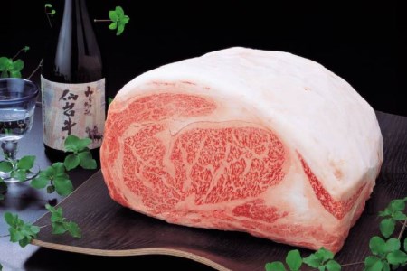 肉 仙台牛ロースすき焼き用1.2kg 仙台牛 すき焼き ブランド牛 / 気仙沼市物産振興協会 / 宮城県 気仙沼市