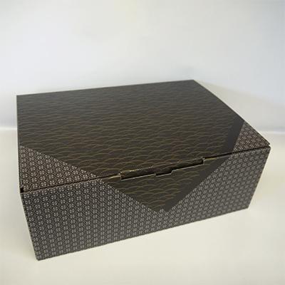 ふるさと納税 佐渡市 佐渡高千産コシヒカリ　精米2kg×2袋　化粧箱入 |  | 01