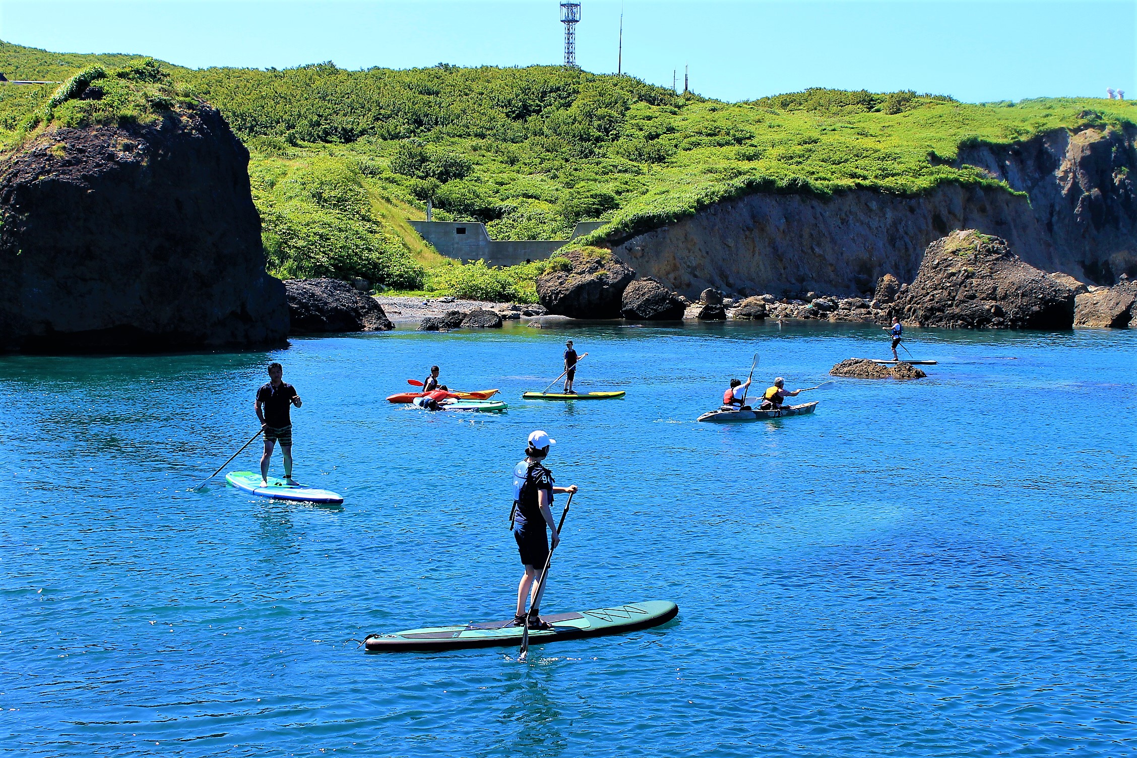 SUP＆カヤック絶景ツーリングコース １名様分(１時間：温泉チケット付) OKUE002